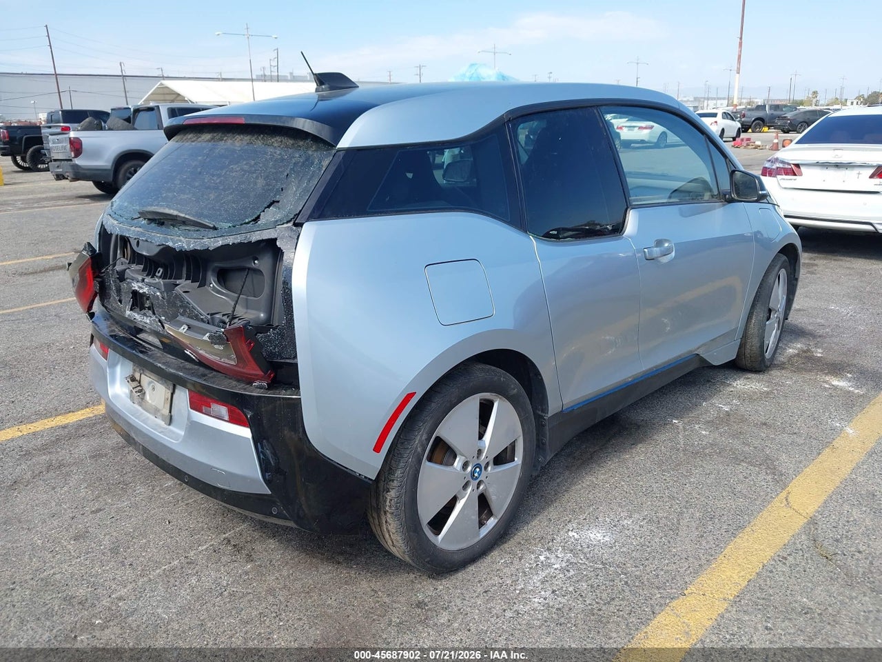 2016 BMW I3 BASE W/RANGE EXTENDER · 4/11