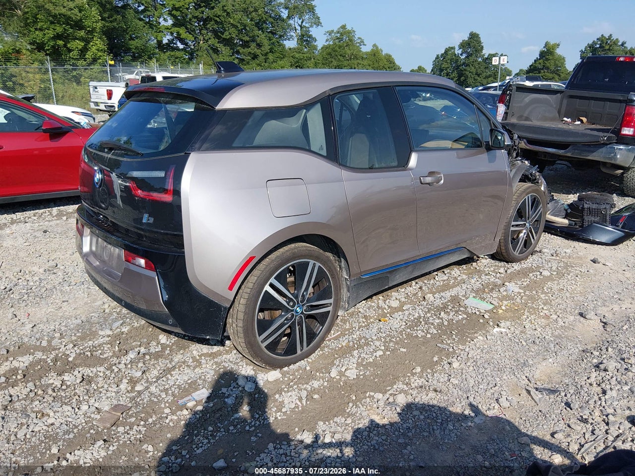 2014 BMW I3   · 4/11