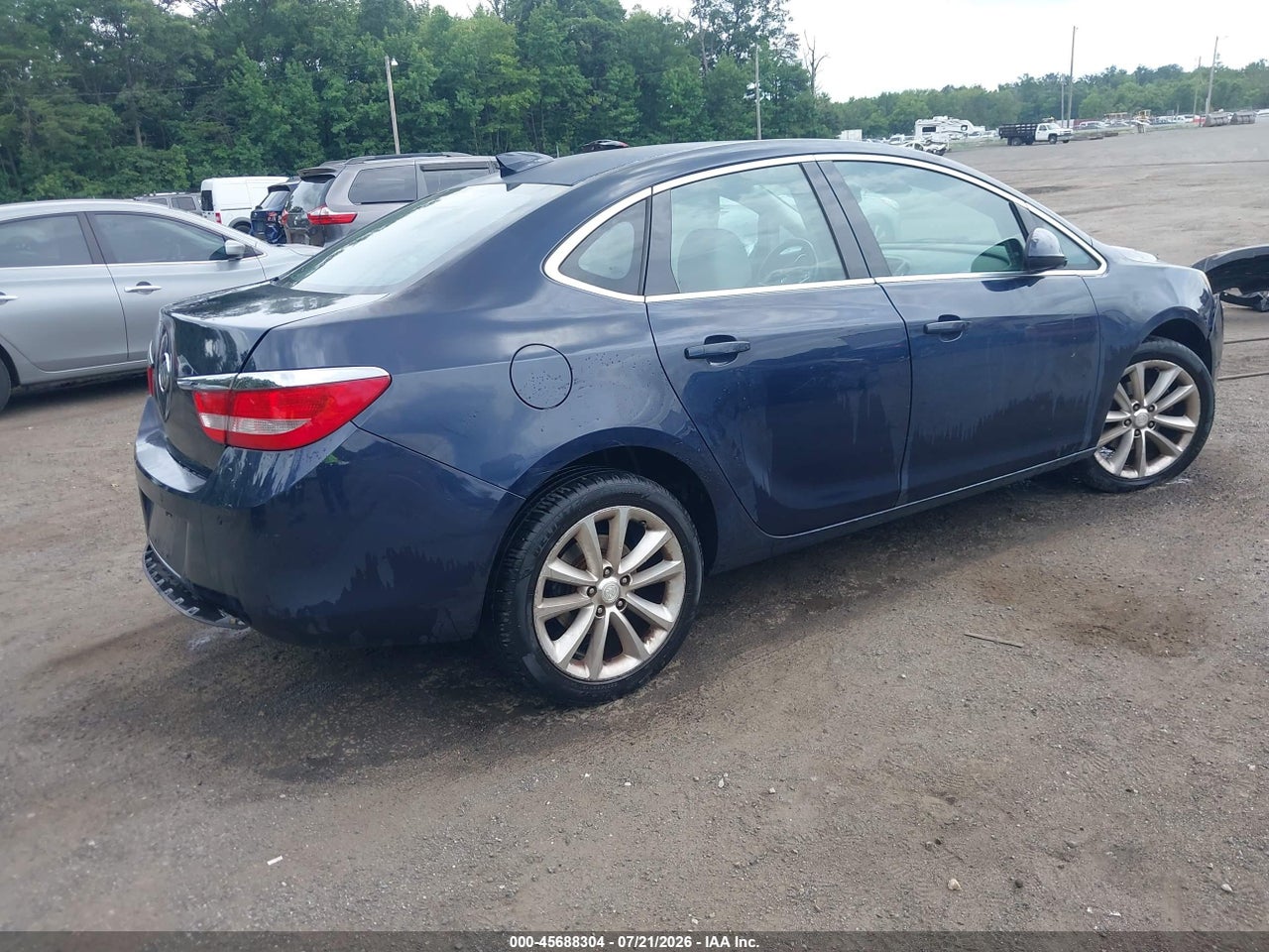 2015 BUICK VERANO CONVENIENCE GROUP · 4/11