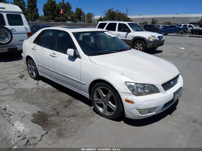 2001 LEXUS IS 300
