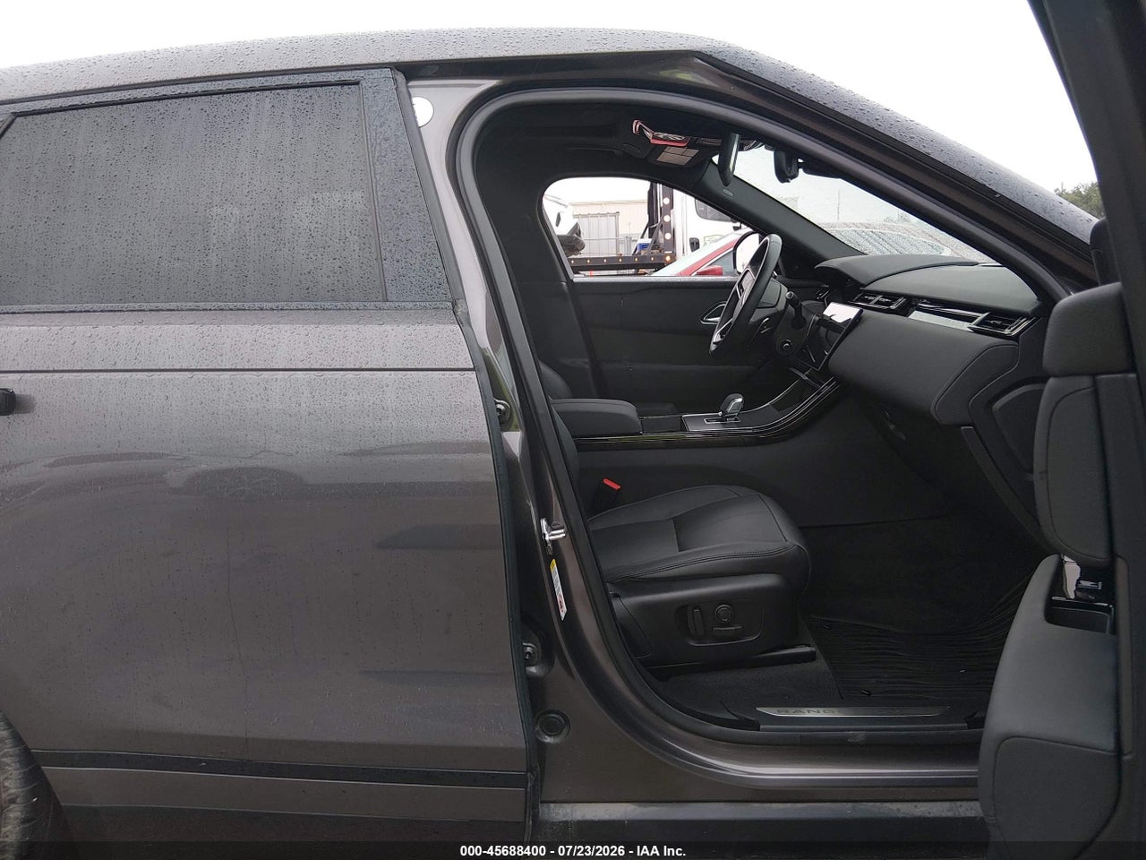 2025 LAND ROVER RANGE ROVER VELAR P250 DYNAMIC SE · 5/11
