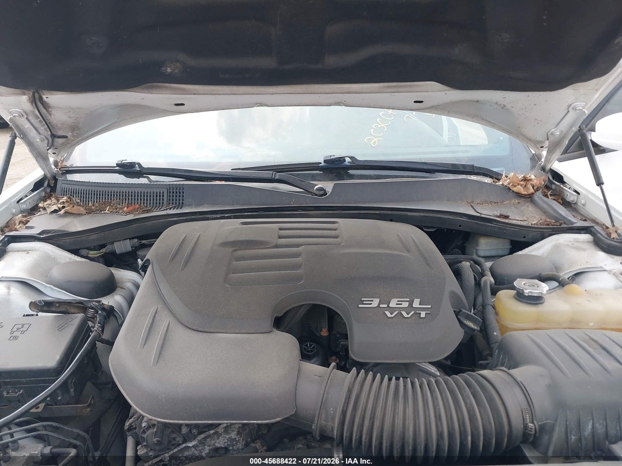 2C3CCAGG2FH****** · 2015 CHRYSLER 300   · 10/11