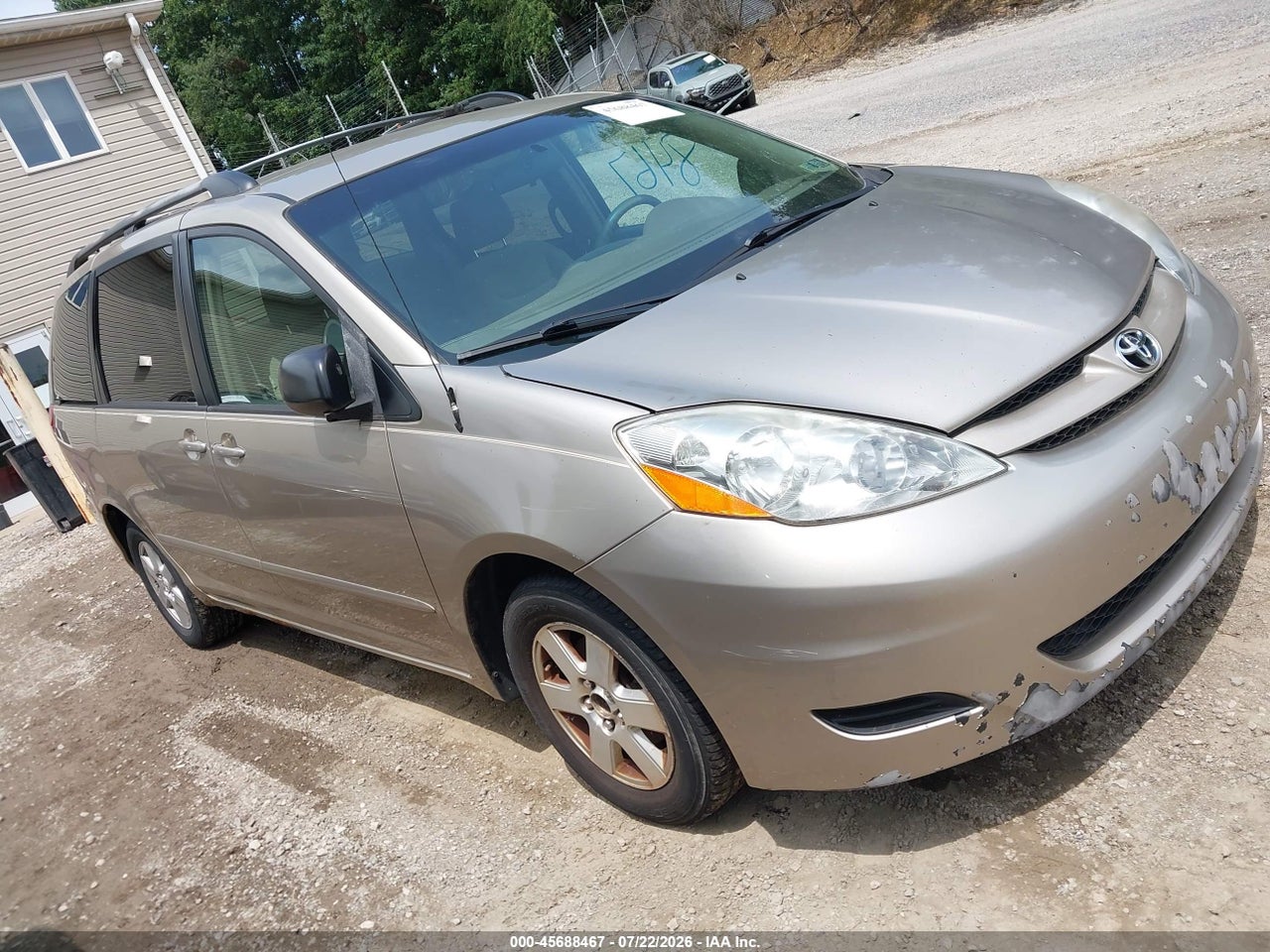 5TDZK23C18S****** · 2008 TOYOTA SIENNA LE