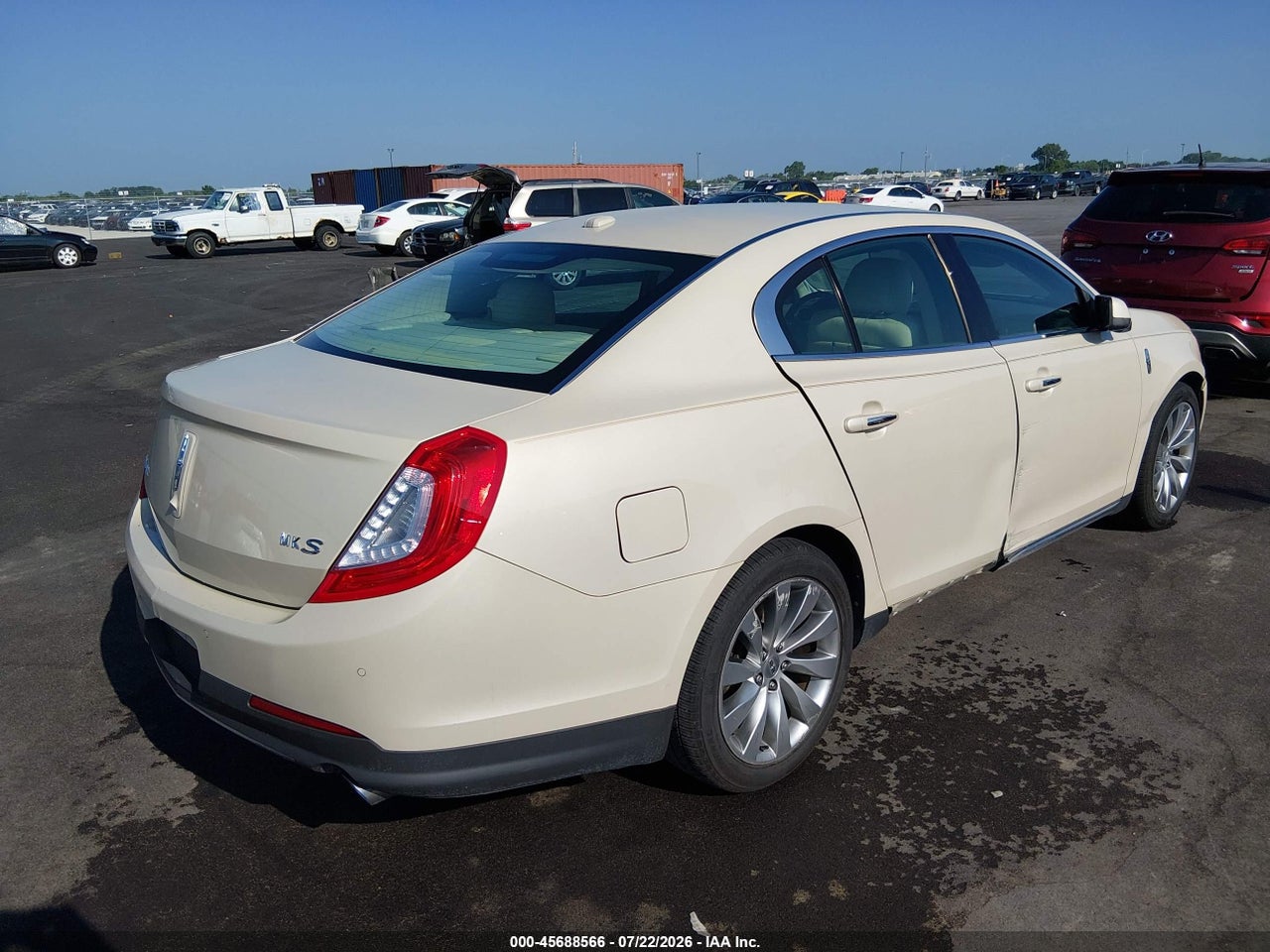 1LNHL9DK8EG****** · 2014 LINCOLN MKS   · 4/11
