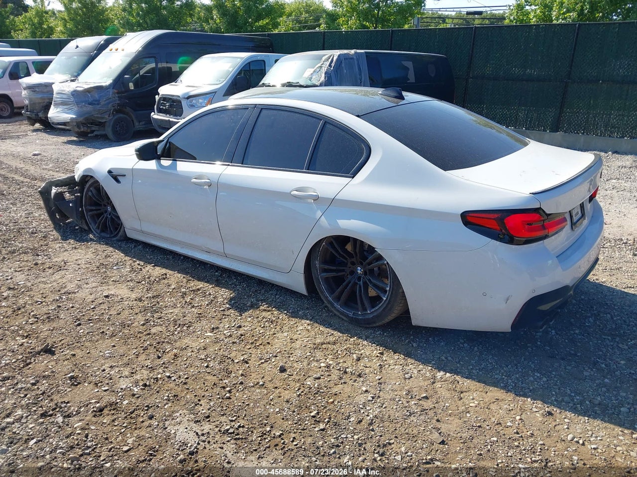 2021 BMW M5   · 3/11