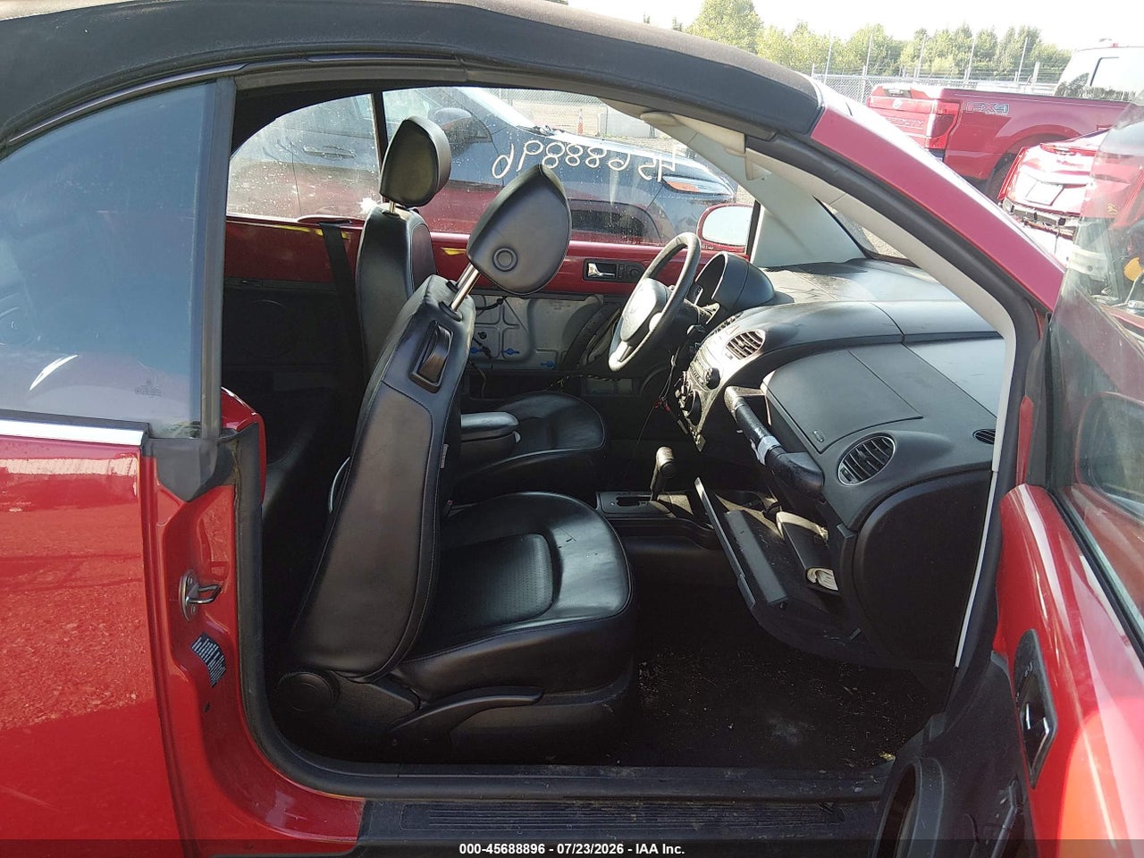 2006 VOLKSWAGEN NEW BEETLE 2.5 · 5/11