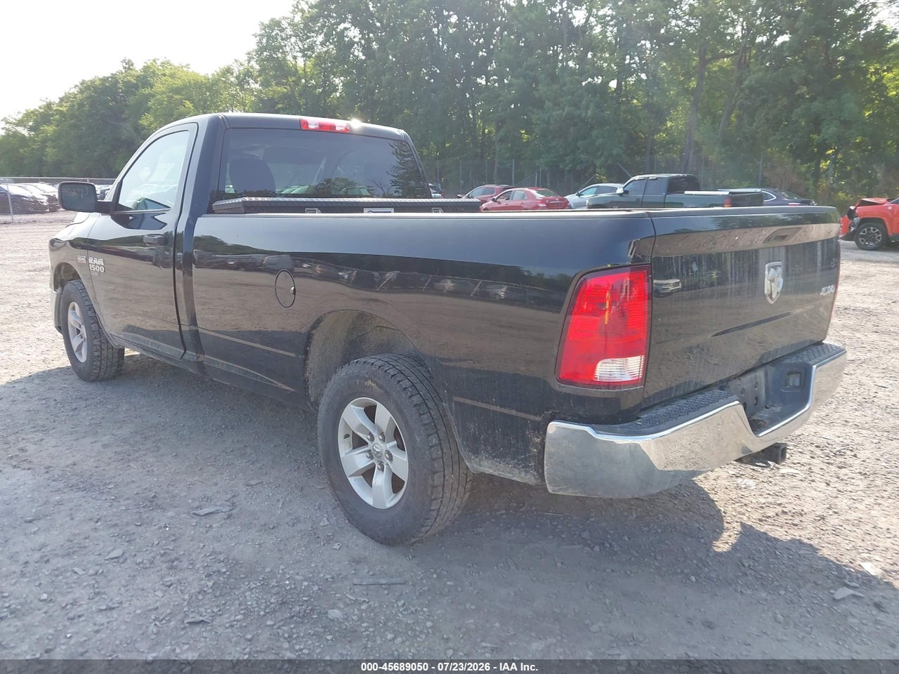 2019 RAM 1500 CLASSIC TRADESMAN  4X4 8' BOX · 3/11