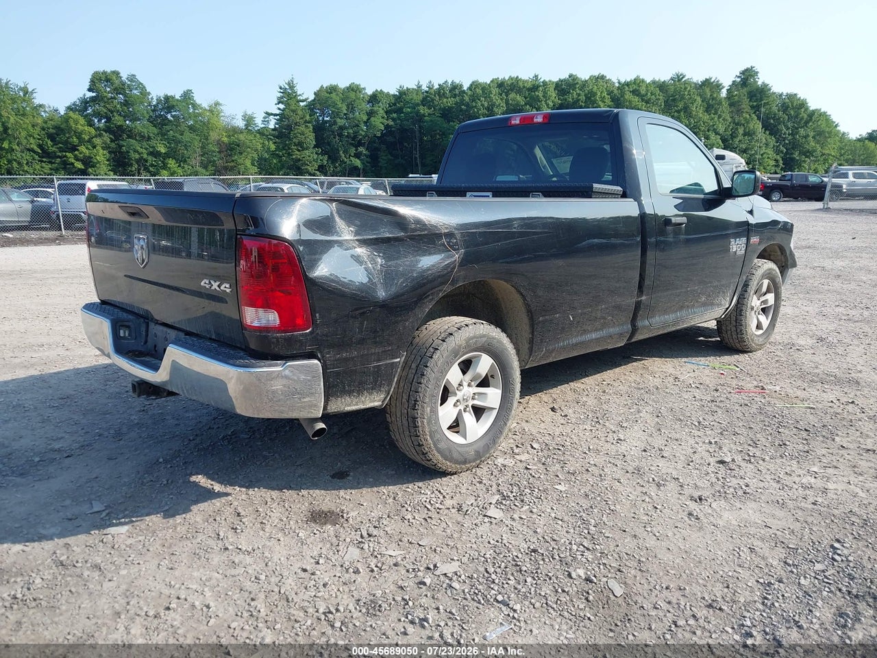 2019 RAM 1500 CLASSIC TRADESMAN  4X4 8' BOX · 4/11