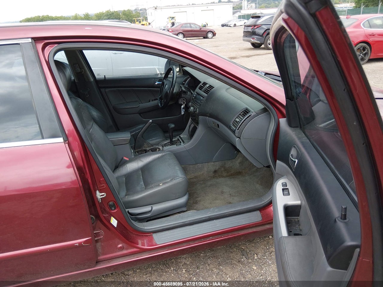 1HGCM56844A****** · 2004 HONDA ACCORD 2.4 EX · 5/11