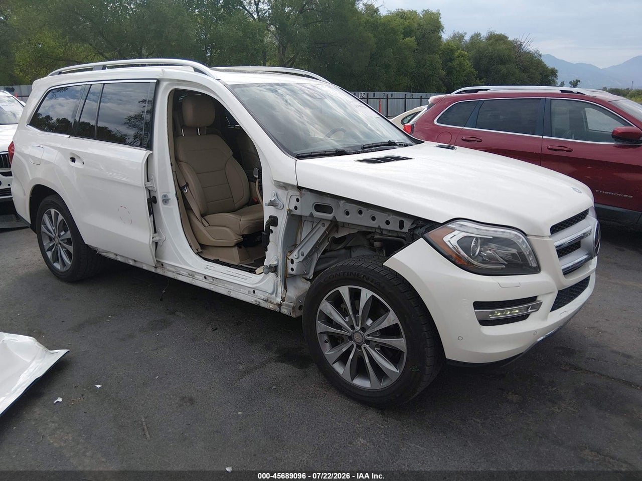 4JGDF7CE6EA****** · 2014 MERCEDES-BENZ GL 450 4MATIC