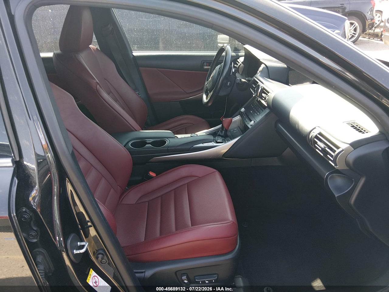 2017 LEXUS IS 350 · 5/11