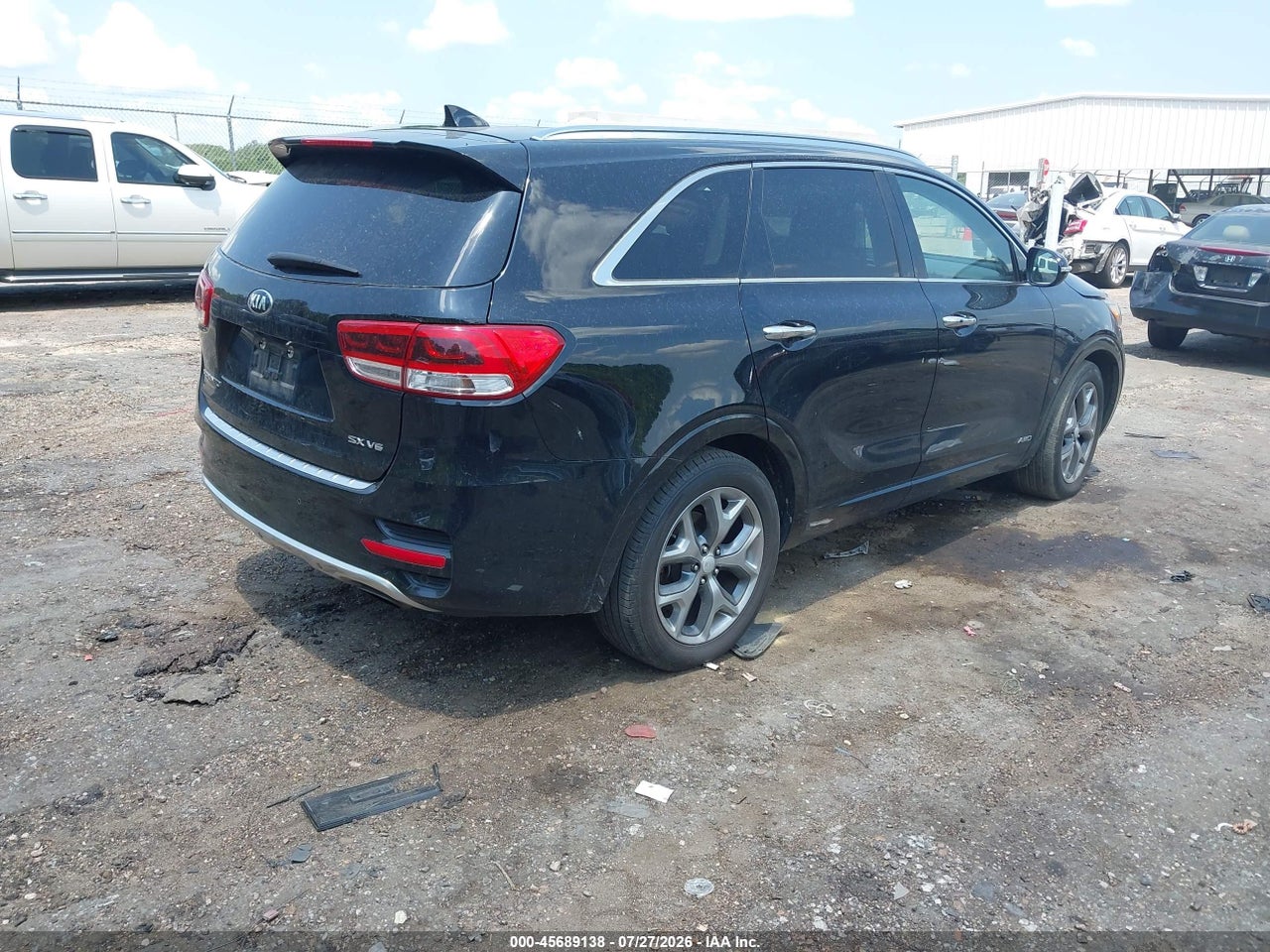 2017 KIA SORENTO 3.3L SX · 4/11