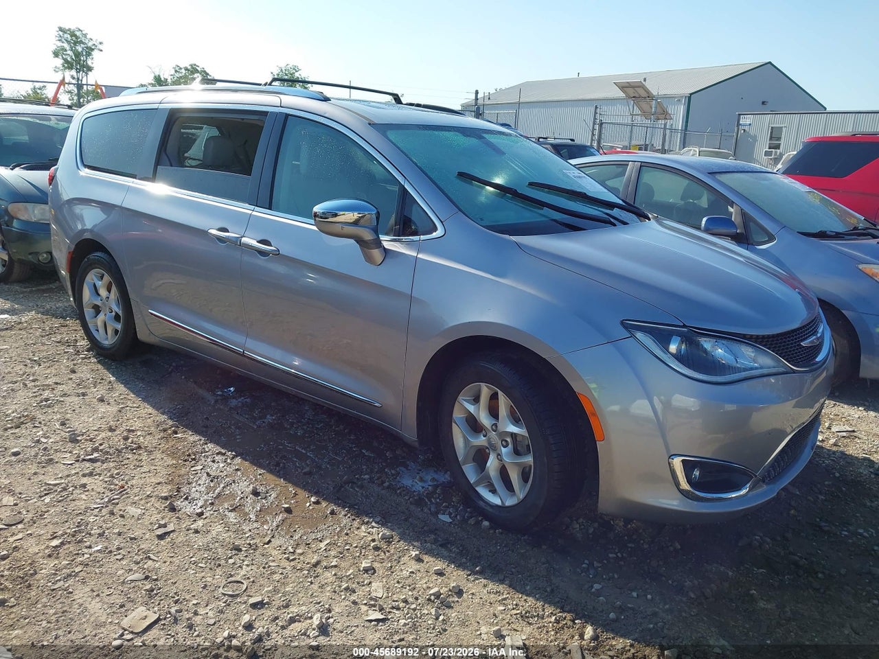 2C4RC1GGXLR****** · 2020 CHRYSLER PACIFICA LIMITED