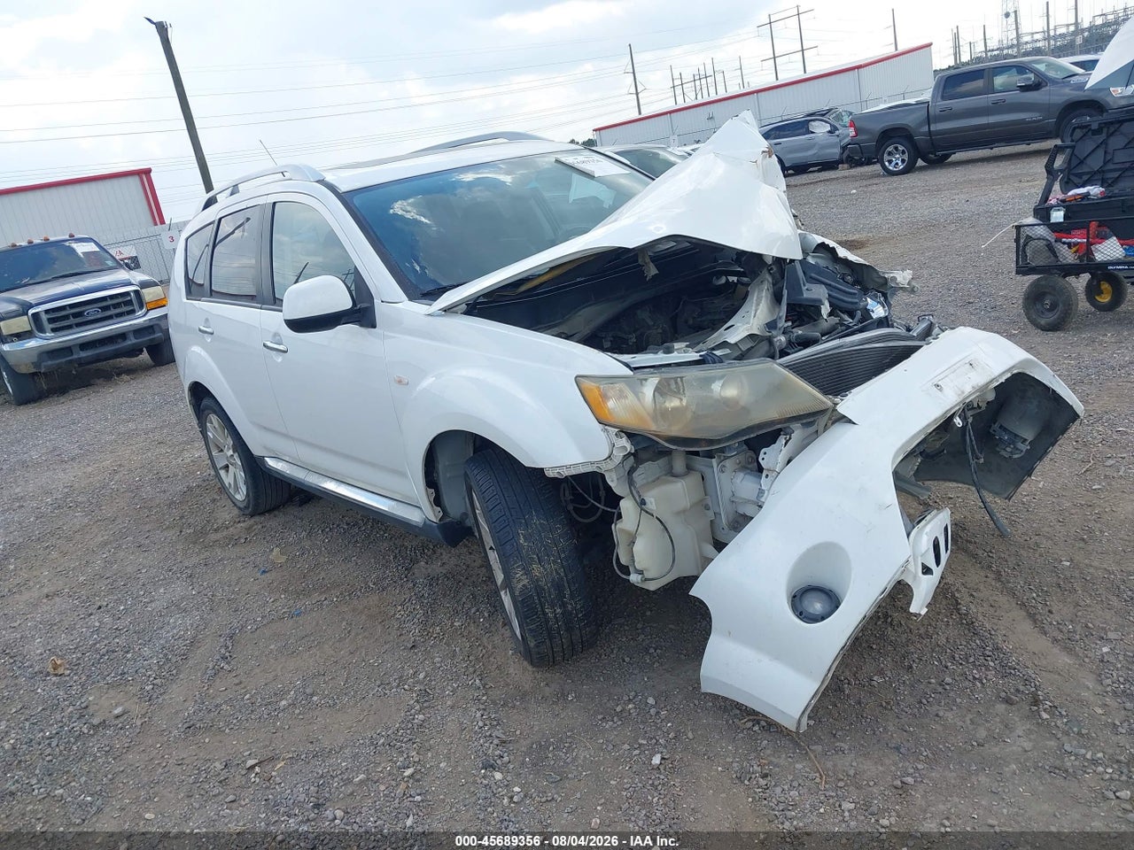 JA4LS31W78Z****** · 2008 MITSUBISHI OUTLANDER SE