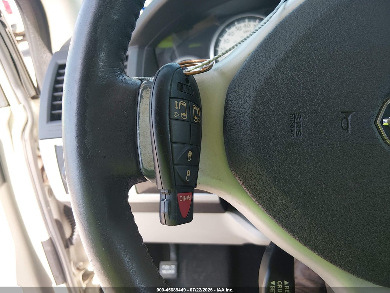 2D4RN5D17AR****** · 2010 DODGE GRAND CARAVAN SXT · 11/11
