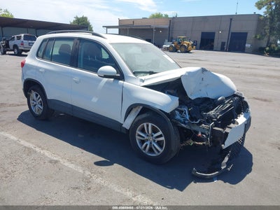 2015 VOLKSWAGEN TIGUAN S