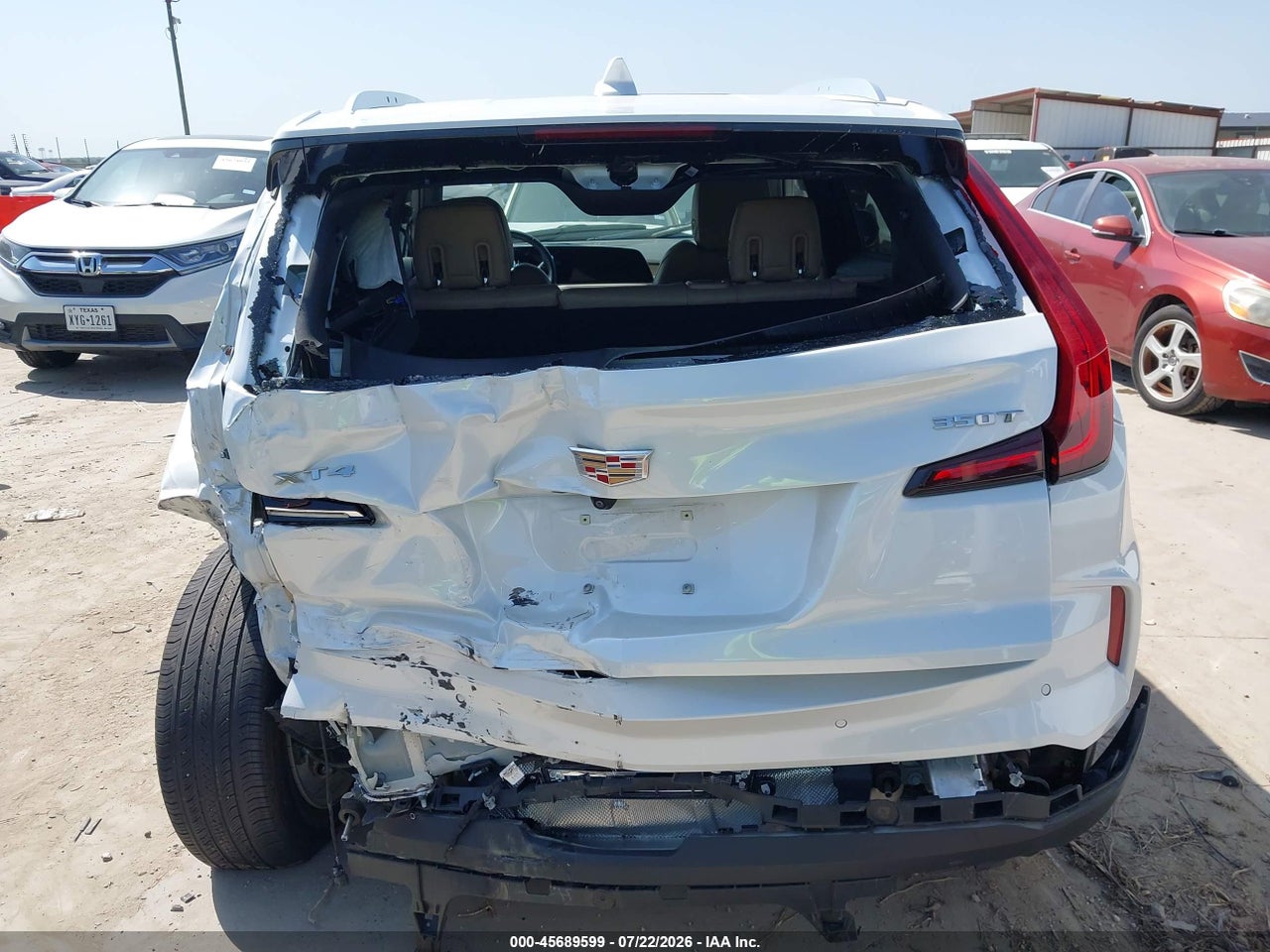 2024 CADILLAC XT4 FWD LUXURY · 6/10