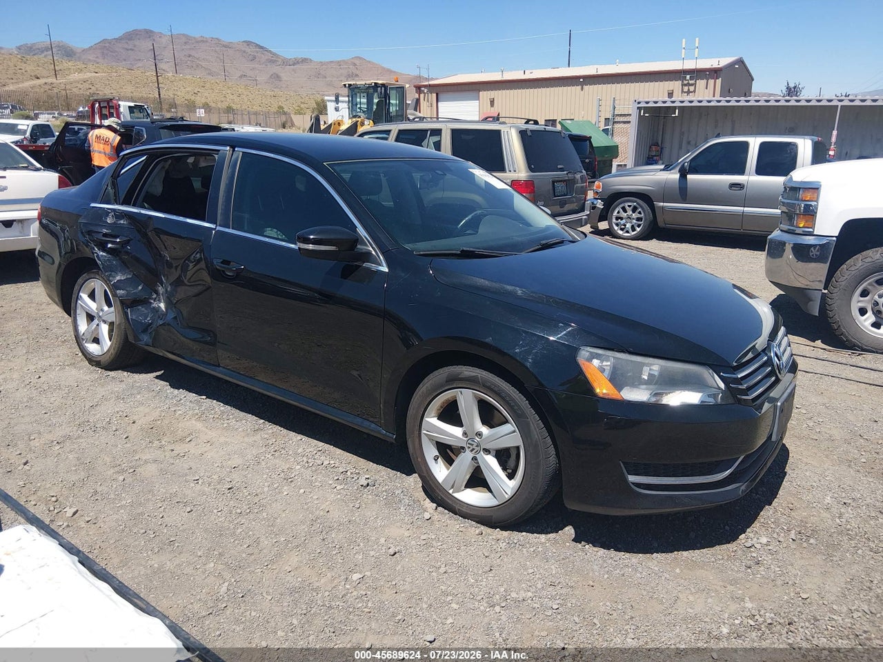 1VWAT7A39EC****** · 2014 VOLKSWAGEN PASSAT 1.8T WOLFSBURG EDITION