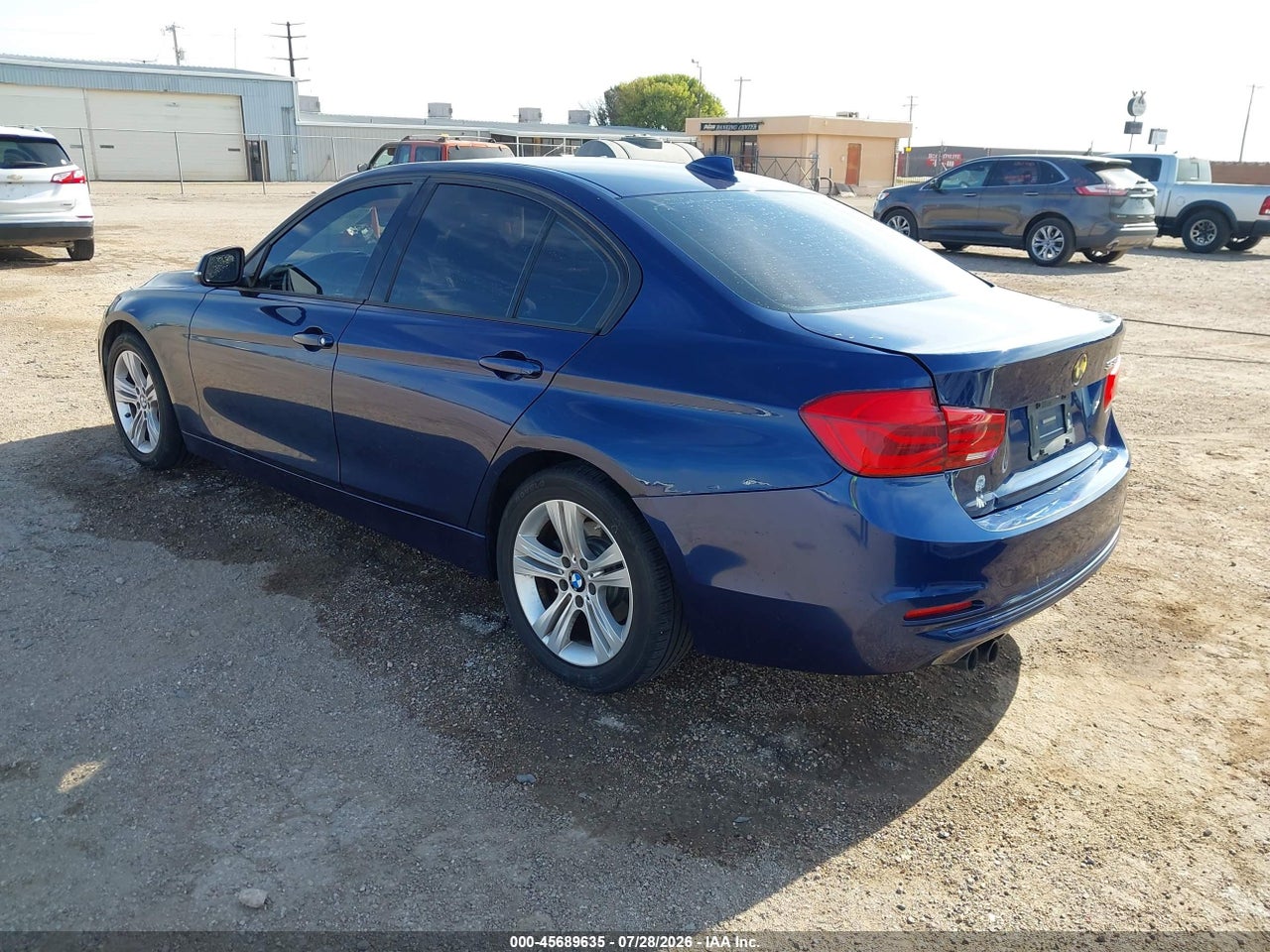 2016 BMW 328I   · 3/11