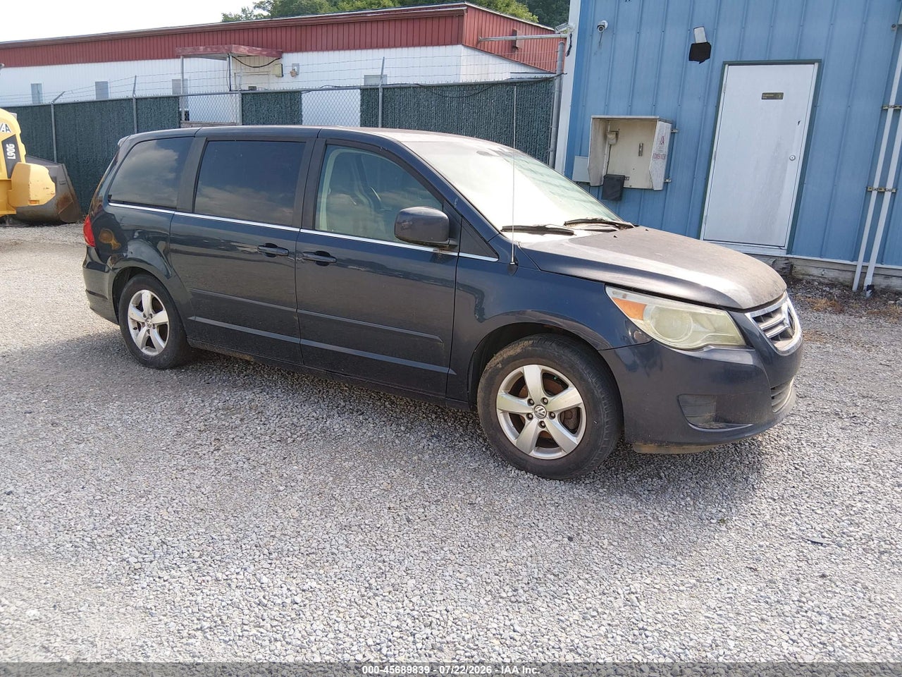 2009 VOLKSWAGEN ROUTAN SE
