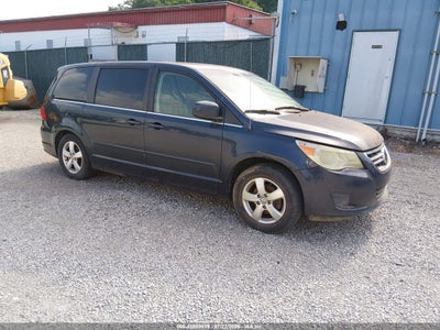 2009 VOLKSWAGEN ROUTAN SE