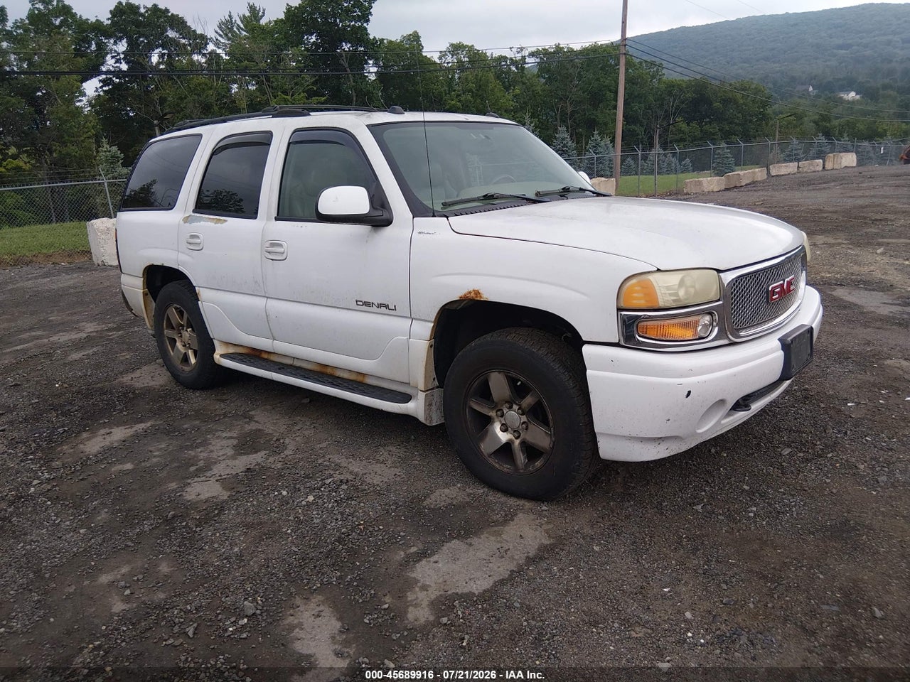 1GKEK63U14J****** · 2004 GMC YUKON DENALI