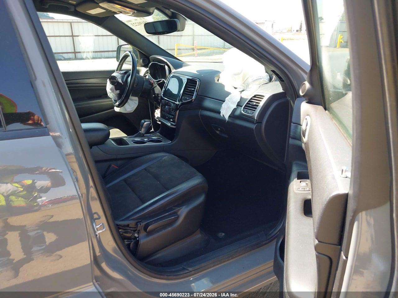 2020 JEEP GRAND CHEROKEE ALTITUDE 4X4 · 5/11