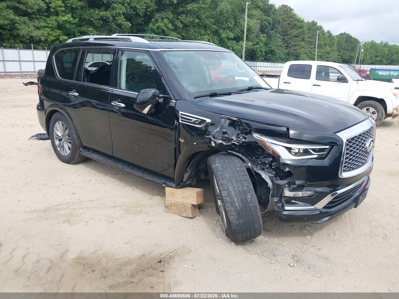JN8AZ2NDXJ9****** · 2018 INFINITI QX80