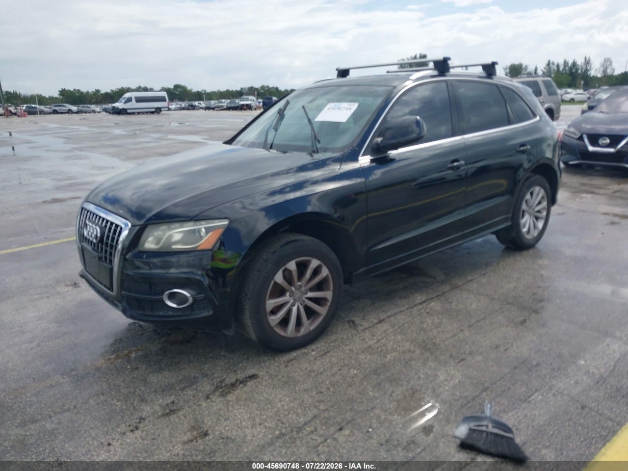 WA1DKAFP9CA****** · 2012 AUDI Q5 3.2 PREMIUM PLUS · 2/11