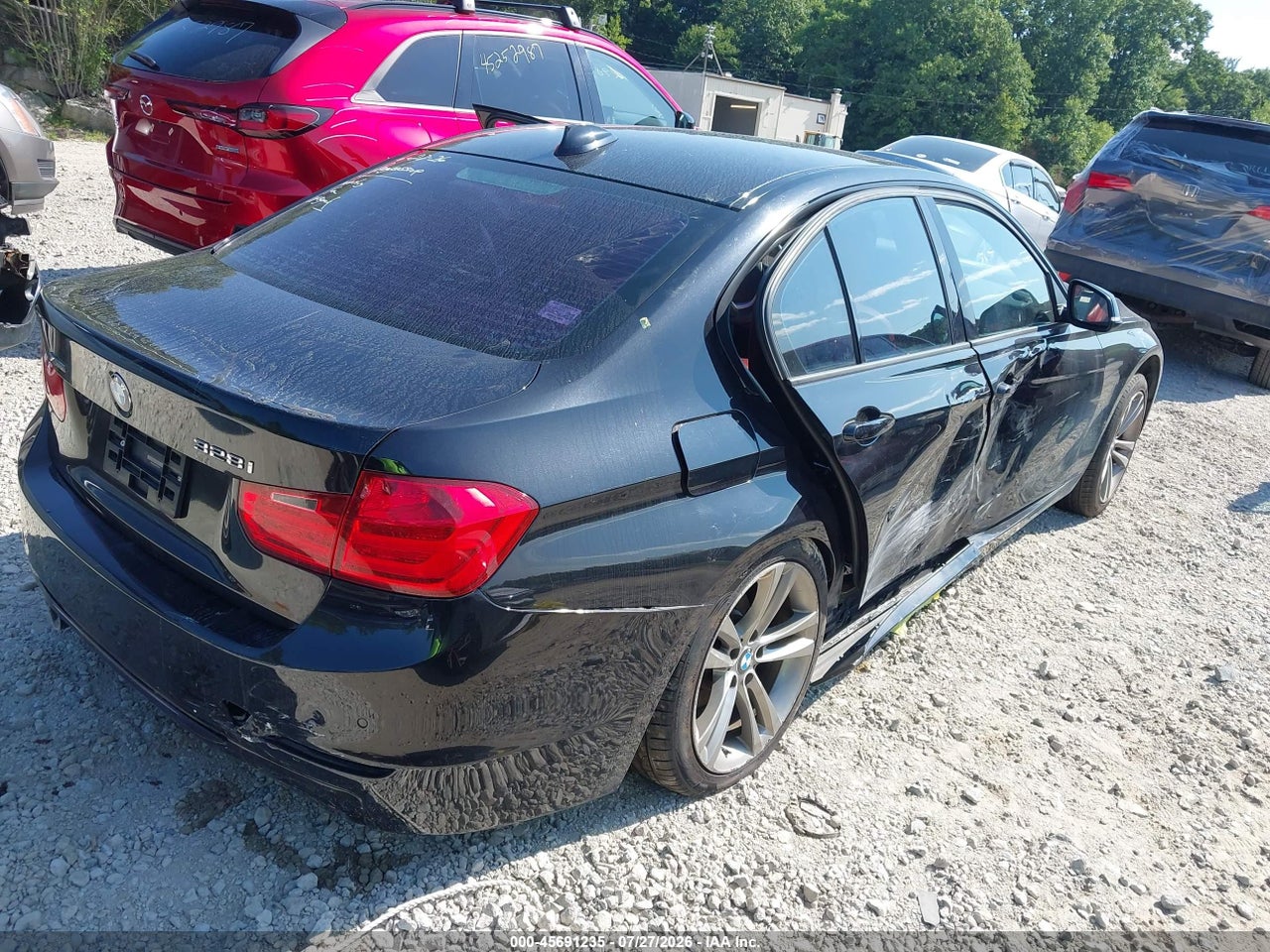 2013 BMW 328I XDRIVE · 4/11