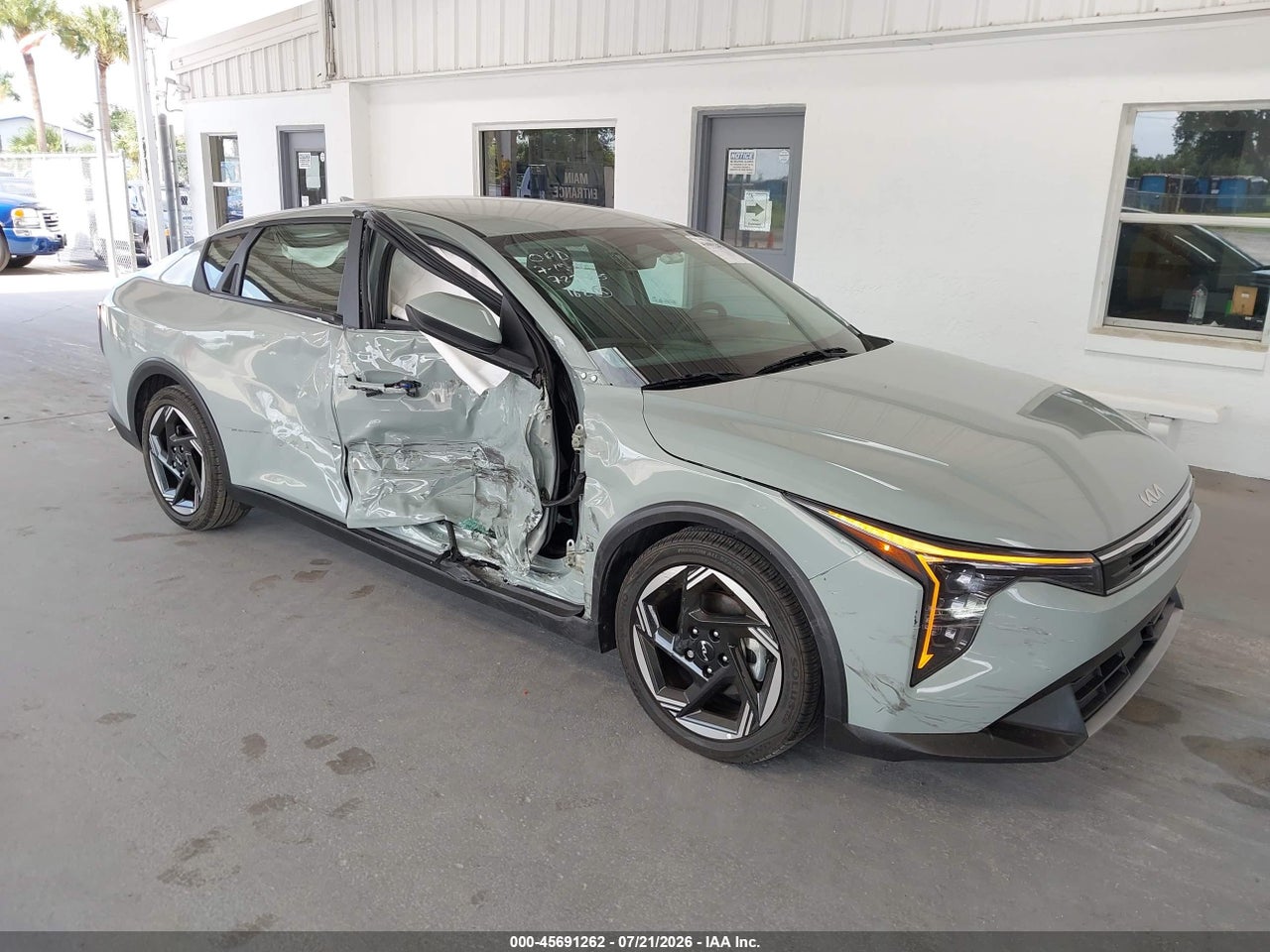 3KPFU4DE2SE****** · 2025 KIA K4 EX