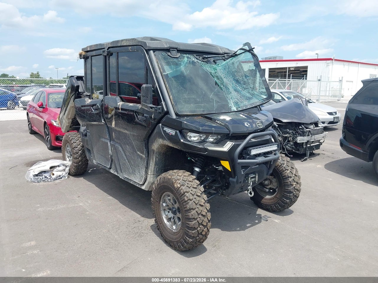 3JBUUAX40PK****** · 2023 CAN-AM DEFENDER MAX LIMITED CAB HD10