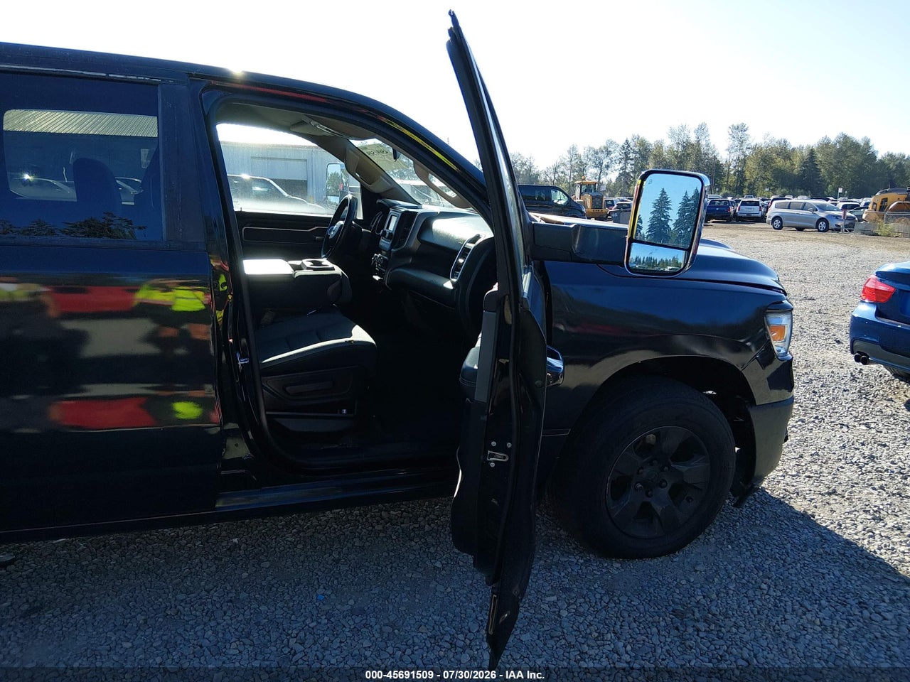 2020 RAM 1500 BIG HORN  4X2 5'7 BOX · 5/11