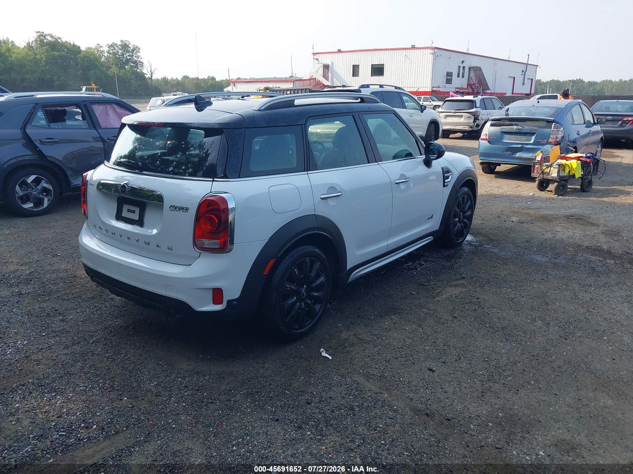 2019 MINI COUNTRYMAN COOPER · 4/11