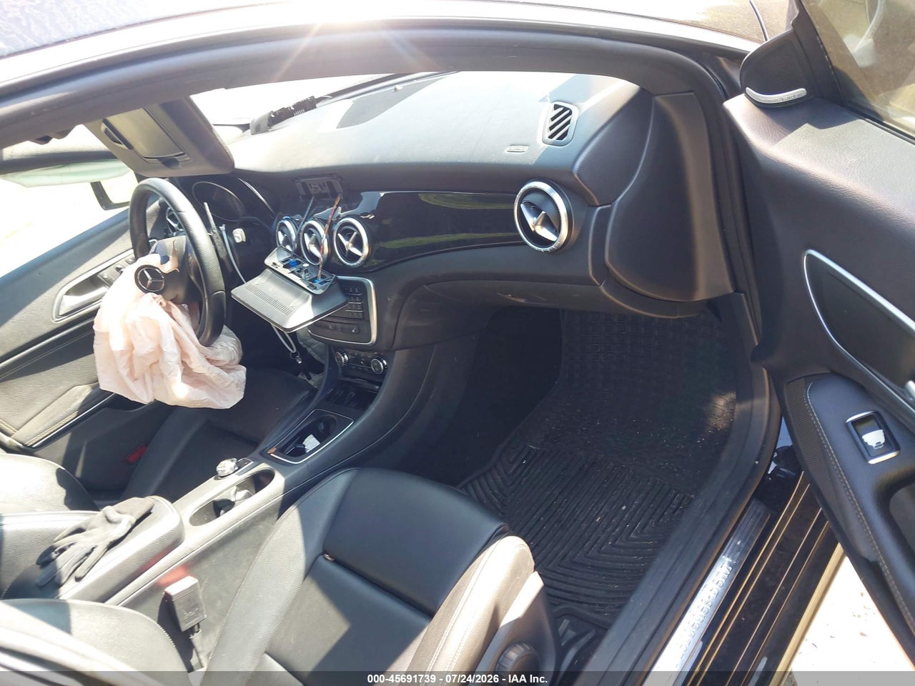 2016 MERCEDES-BENZ CLA 250 4MATIC · 5/11