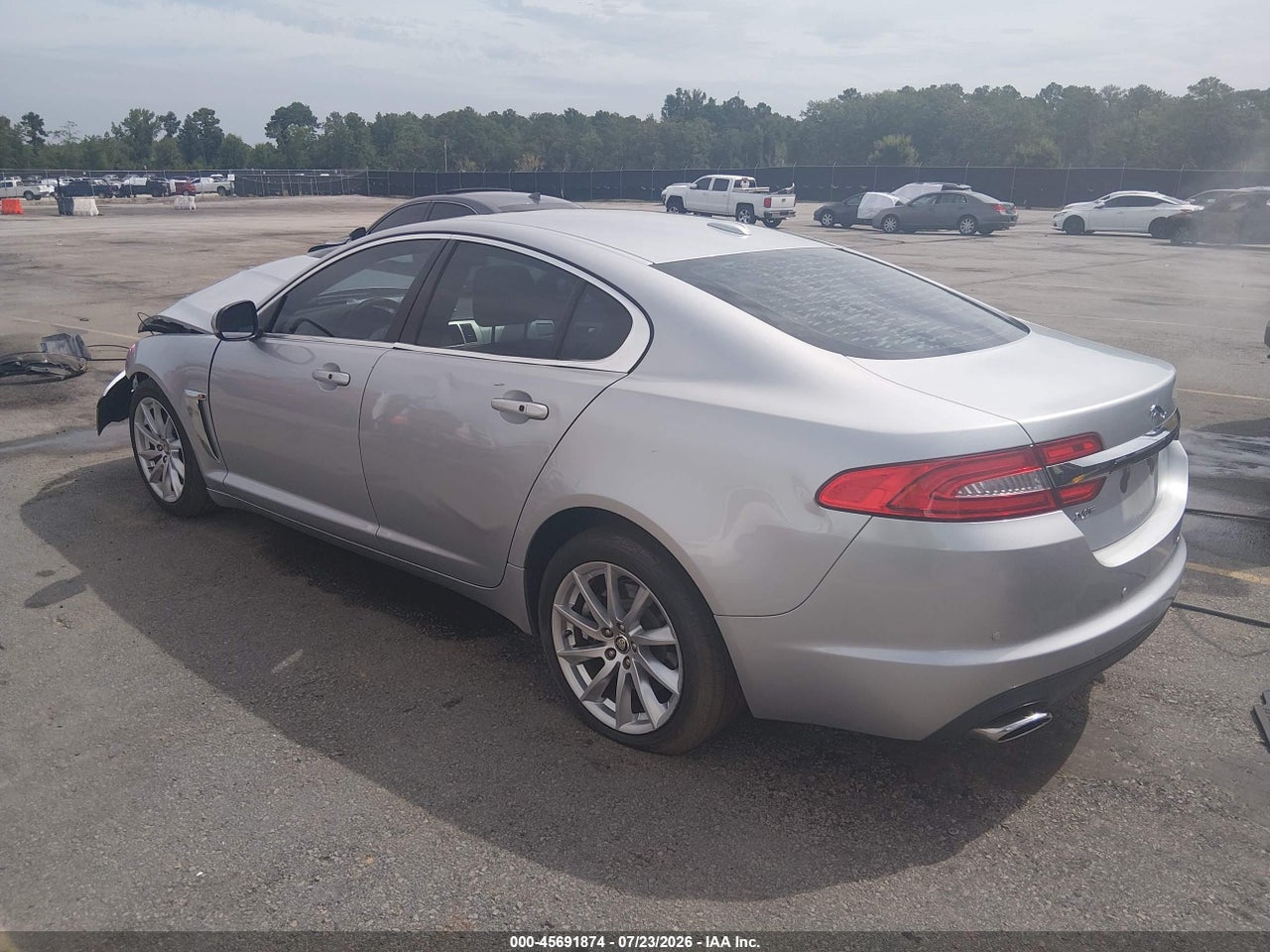 2012 JAGUAR XF · 3/10