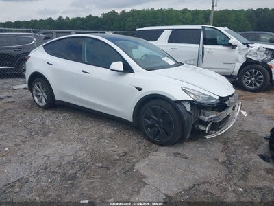 7SAYGDEE6NF****** · 2022 TESLA MODEL Y LONG RANGE DUAL MOTOR ALL-WHEEL DRIVE