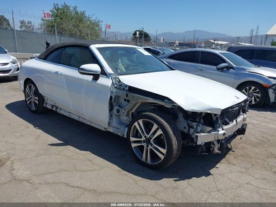 WDDWK8DB8KF****** · 2019 MERCEDES-BENZ C 300
