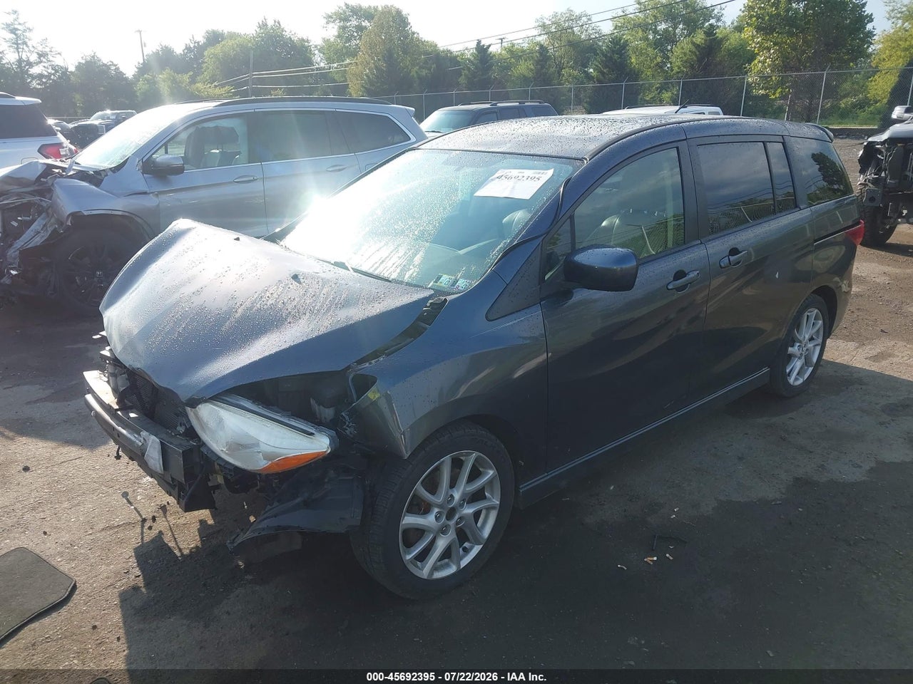2012 MAZDA MAZDA5 TOURING · 2/11