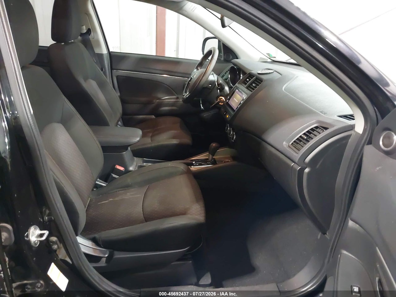 2019 MITSUBISHI OUTLANDER SPORT 2.0 LE · 5/11