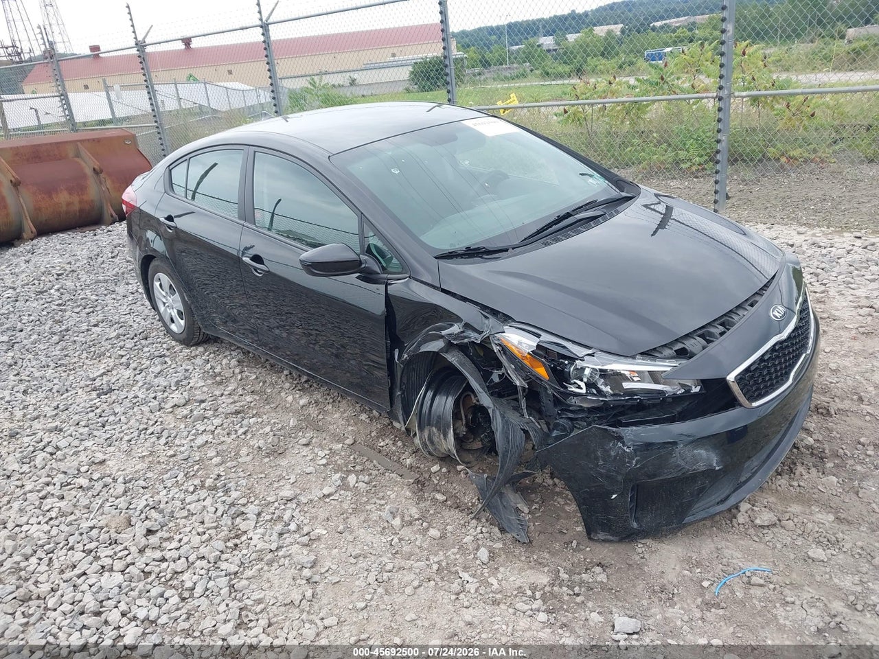 3KPFK4A70HE****** · 2017 KIA FORTE LX