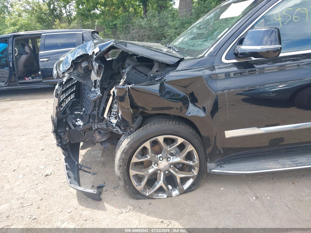 2015 CADILLAC ESCALADE ESV LUXURY · 6/11