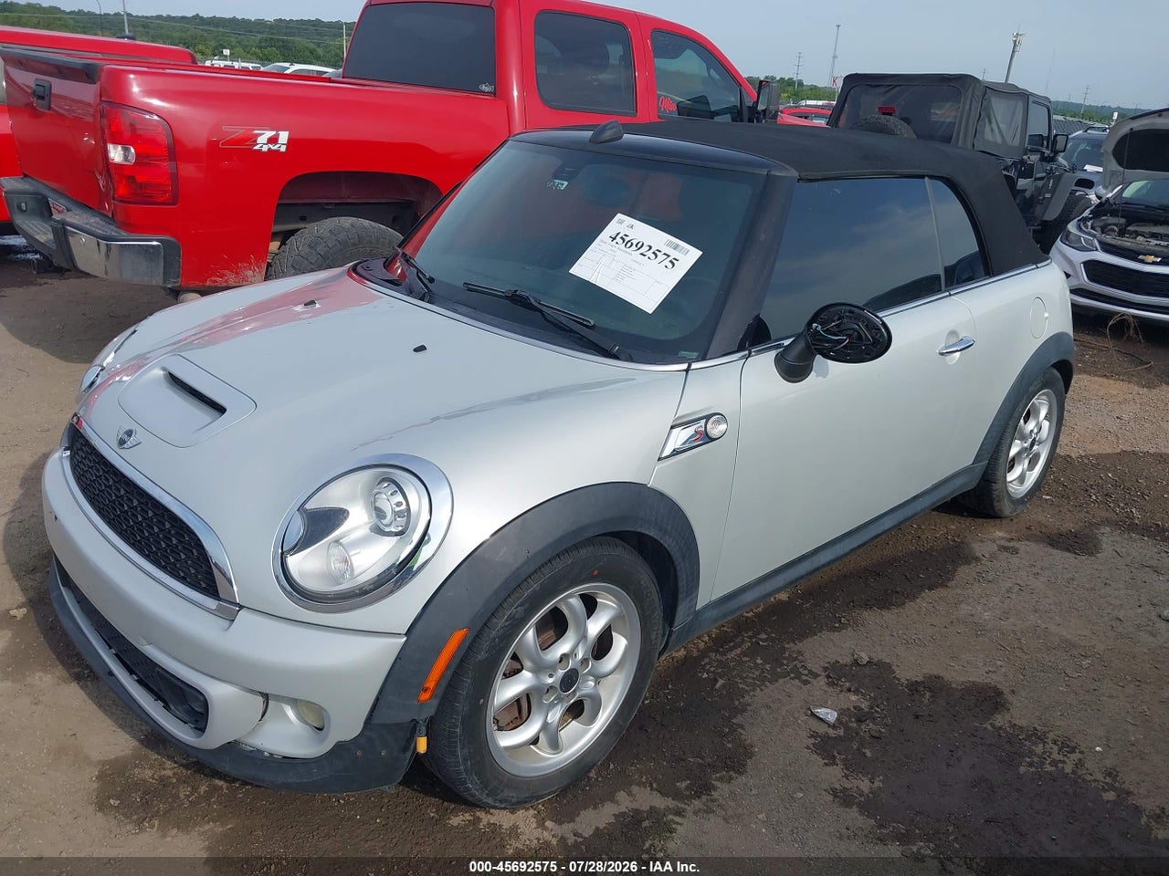 2012 MINI COOPER S · 2/11