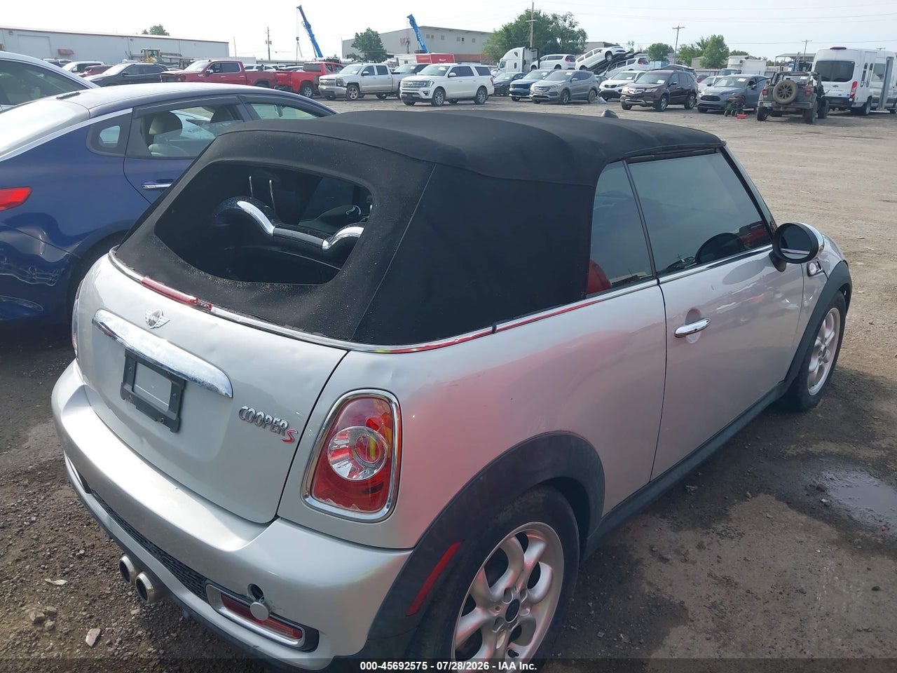 2012 MINI COOPER S · 4/11