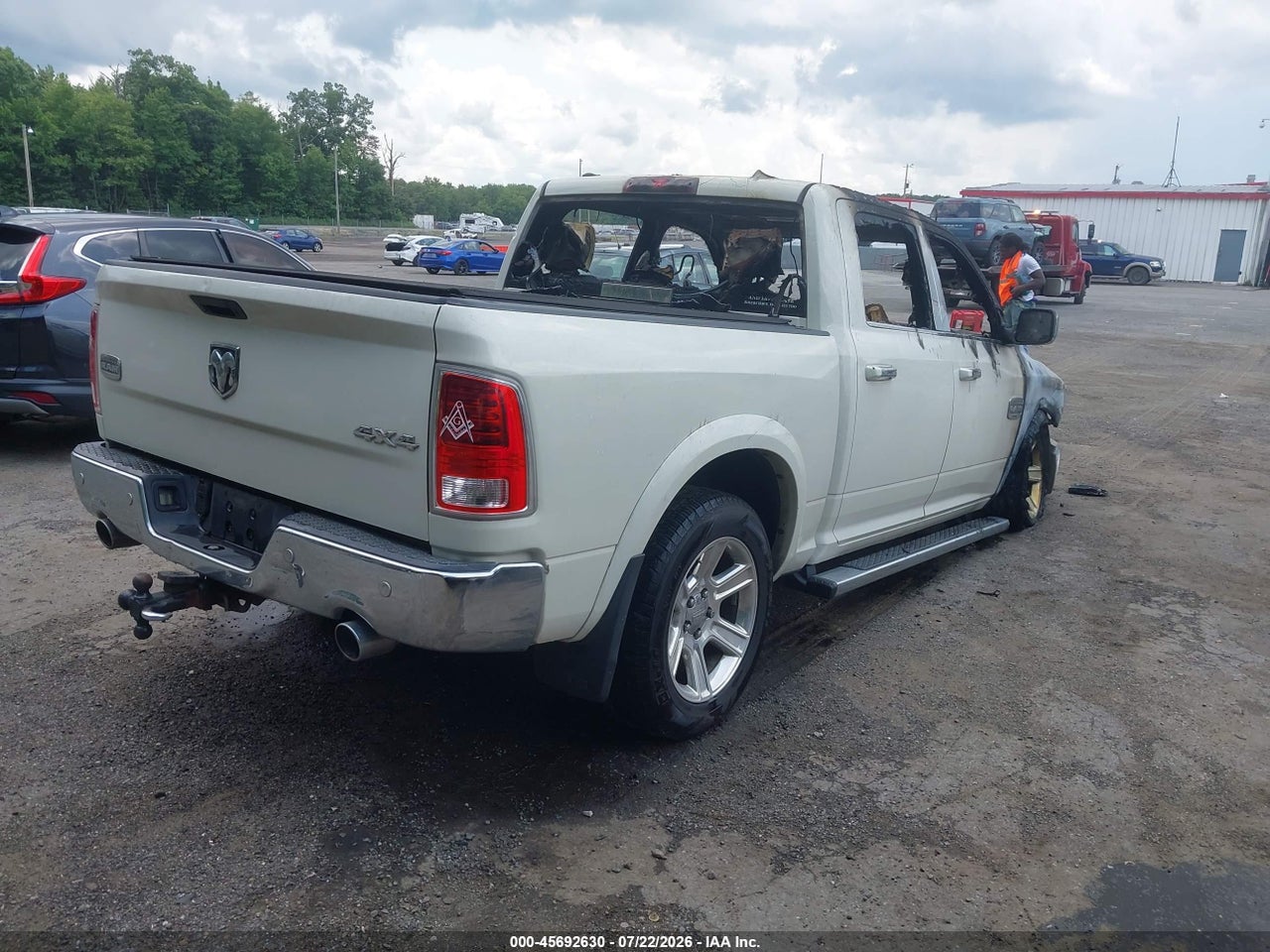 2016 RAM 1500 LONGHORN · 4/10