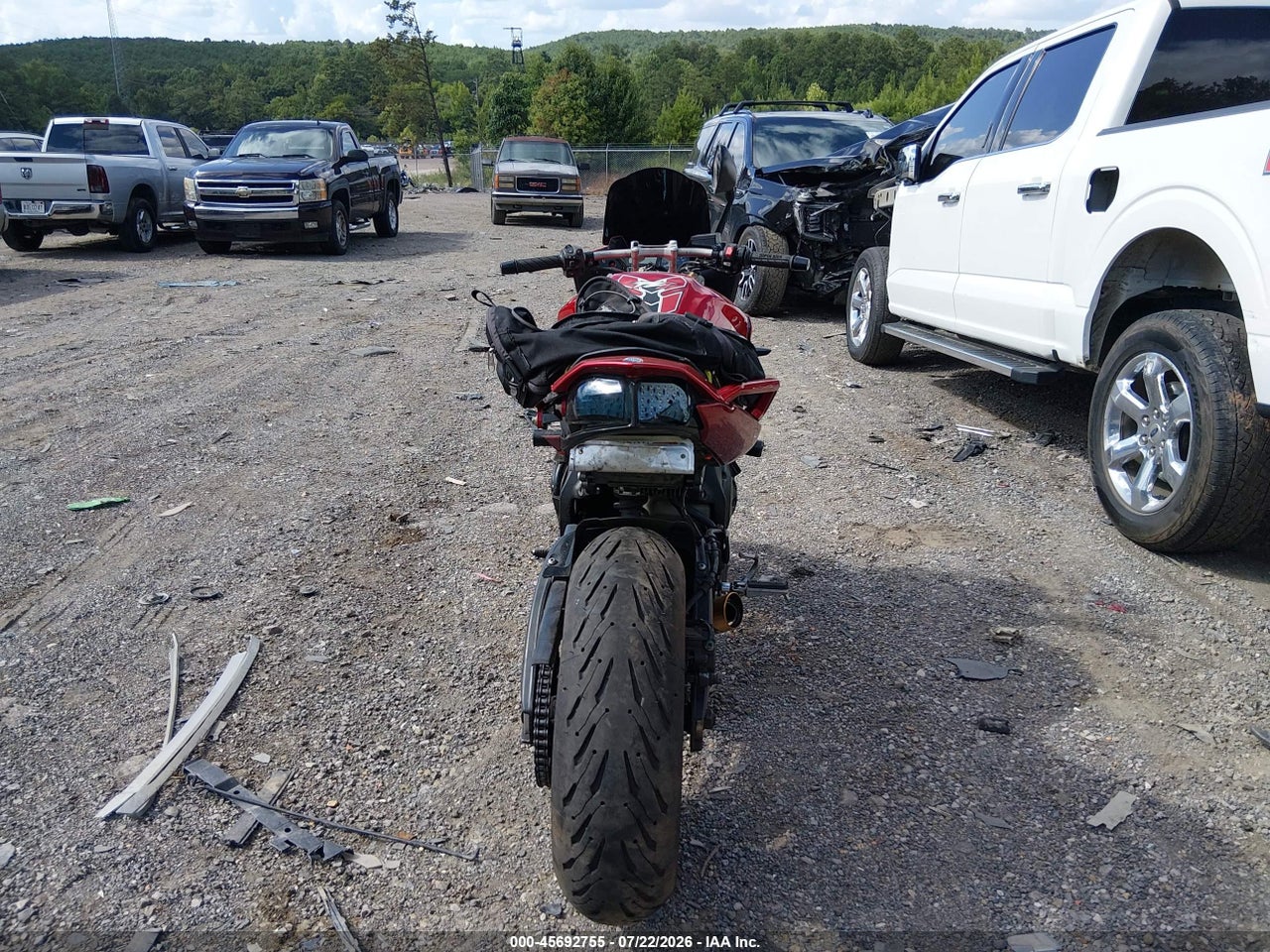 JYARN17E2AA****** · 2010 YAMAHA FZ1 S · 6/11