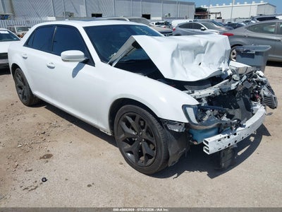 2C3CCABG4PH****** · 2023 CHRYSLER 300 300S