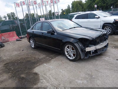 2013 MERCEDES-BENZ C 300 LUXURY 4MATIC/SPORT 4MATIC