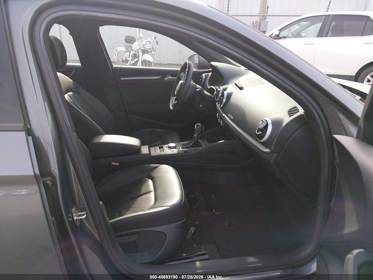 2017 AUDI A3 2.0T PREMIUM · 5/10