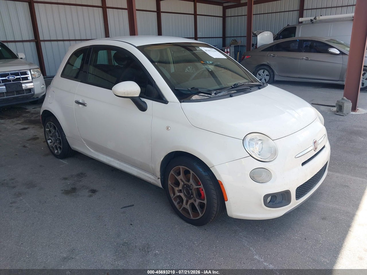 3C3CFFBR0FT****** · 2015 FIAT 500 SPORT